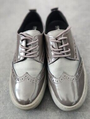 Geox Women's Lace-Up Wingtip Oxfords